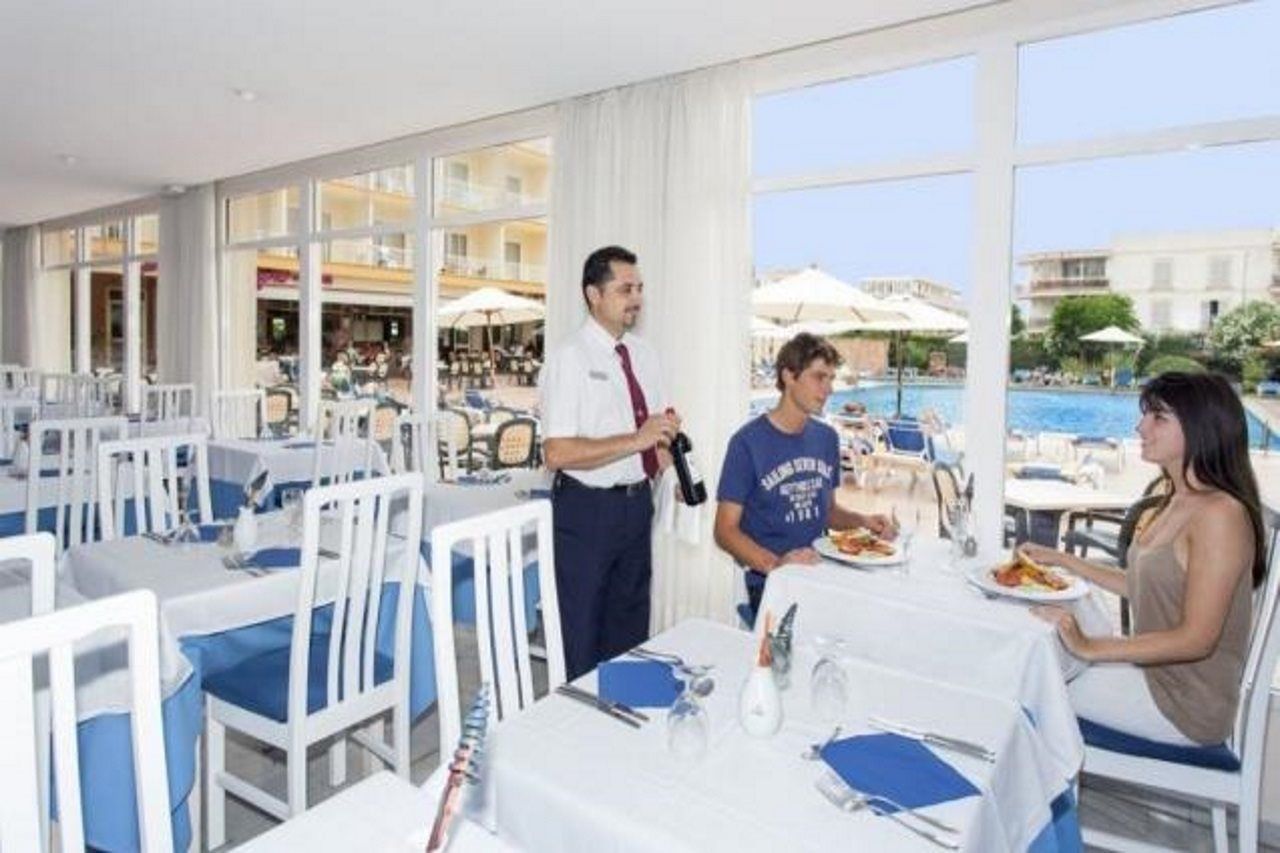 Alua Leo Hotell