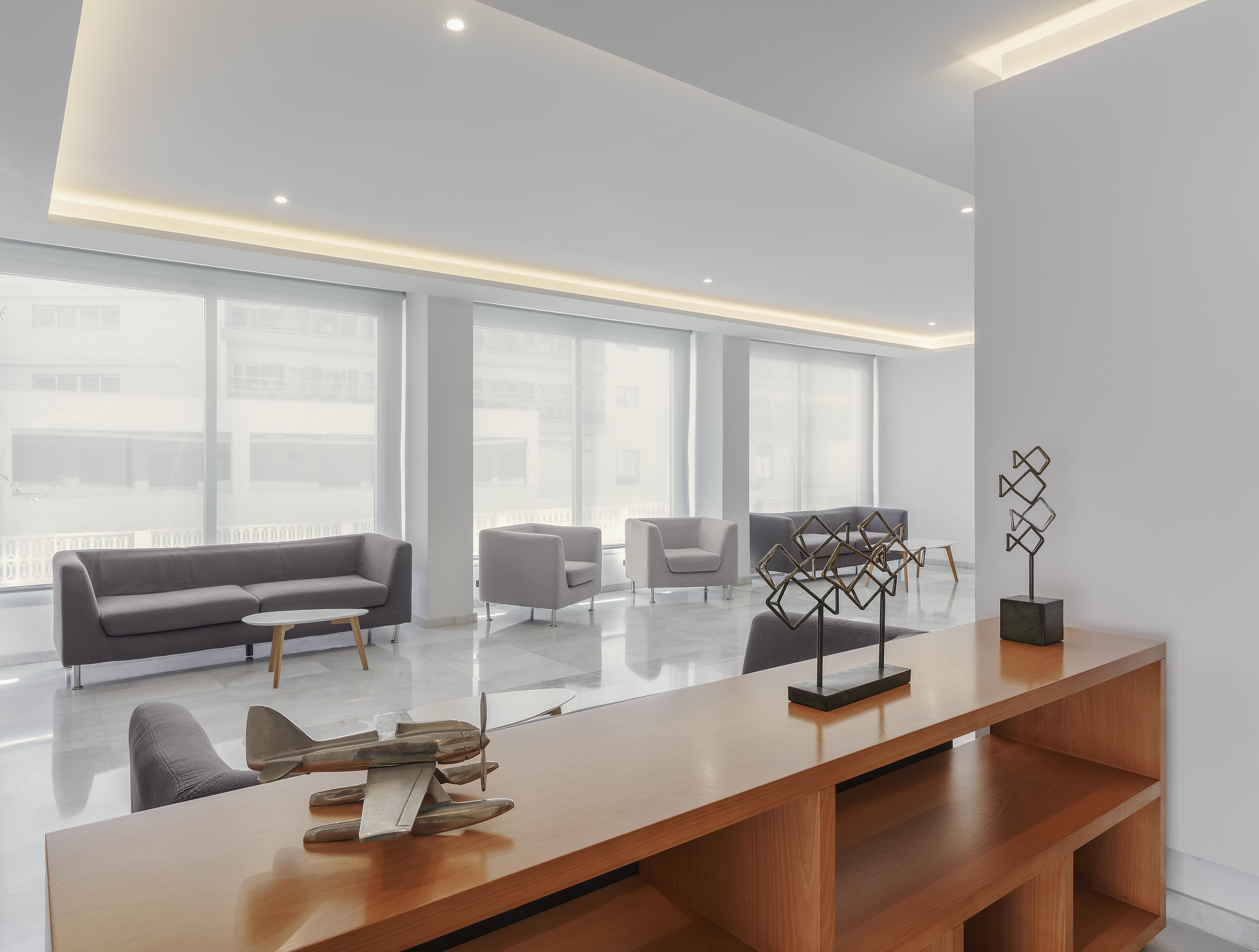 Alua Leo Hotel 4*